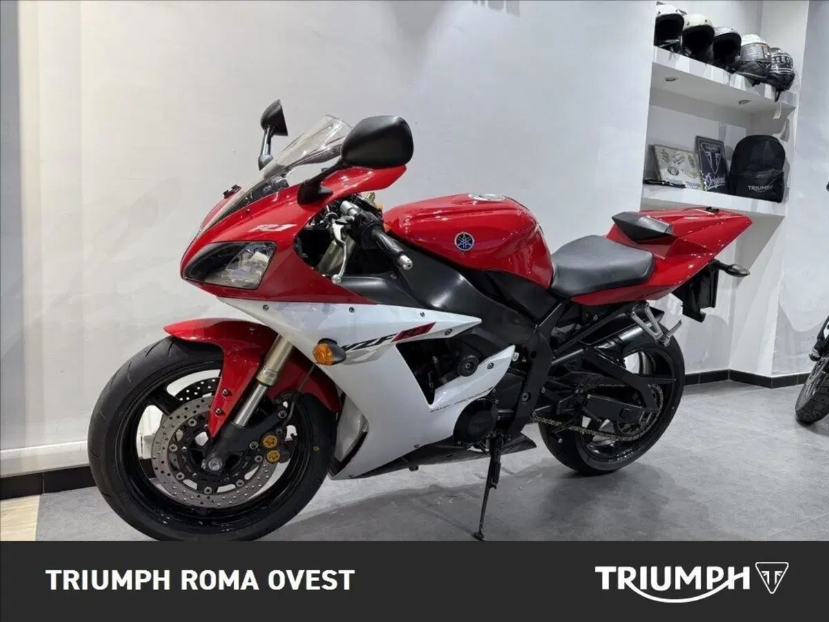Yamaha YZF R1 (2002 - 03) (11)