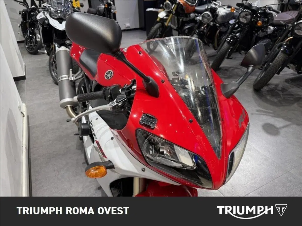 Yamaha YZF R1 (2002 - 03) (24)
