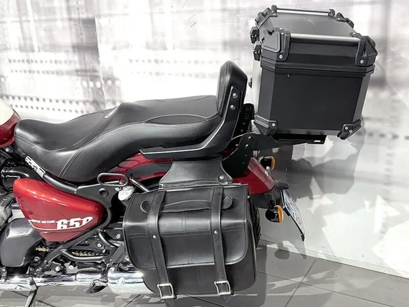 Royal Enfield Super Meteor 650 (2023 - 26) (5)
