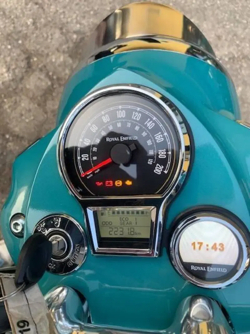 Royal Enfield Classic 650 (2025 - 26) (10)
