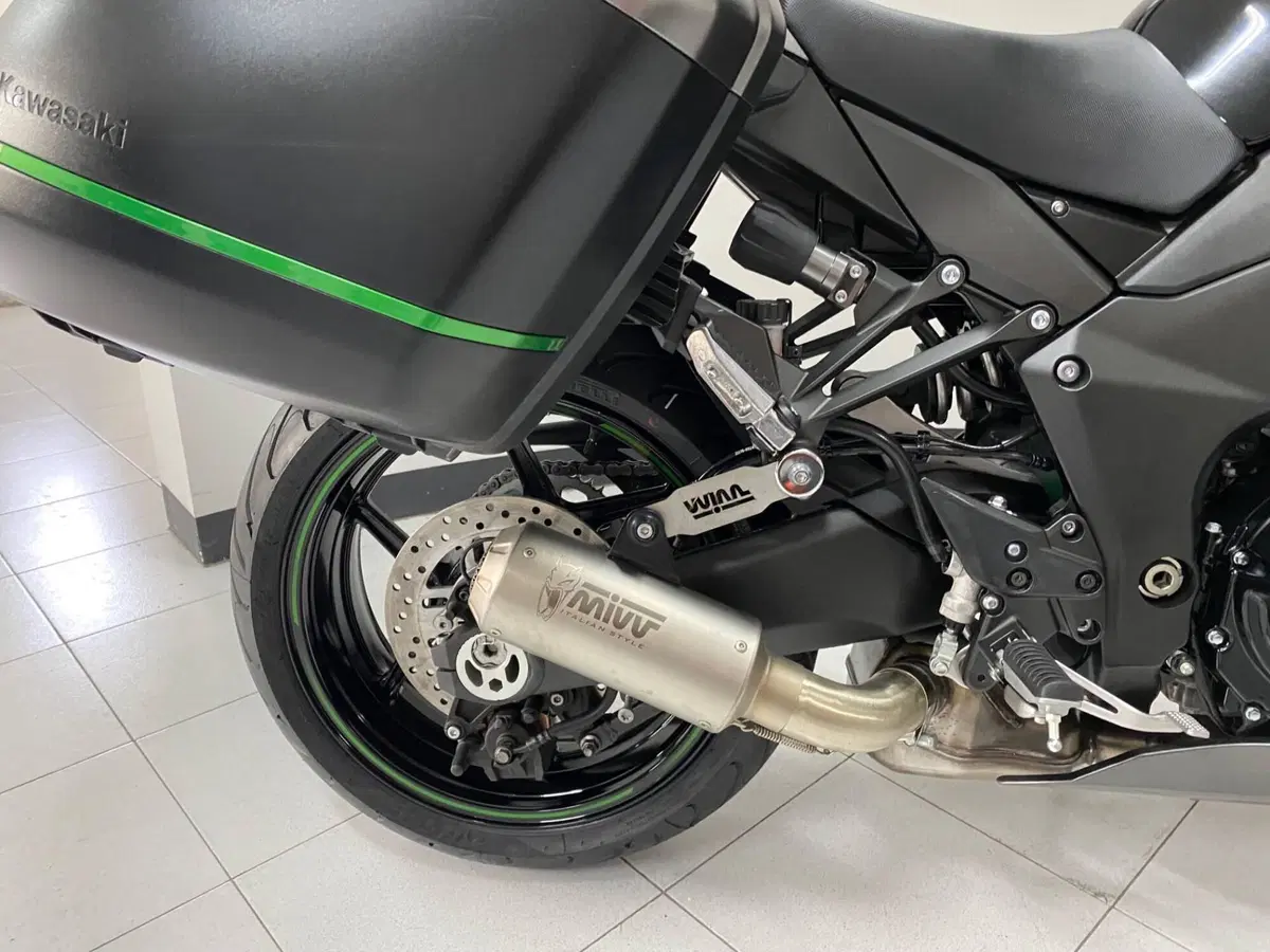 Kawasaki Ninja 1000 SX Tourer (2021 - 24) (3)