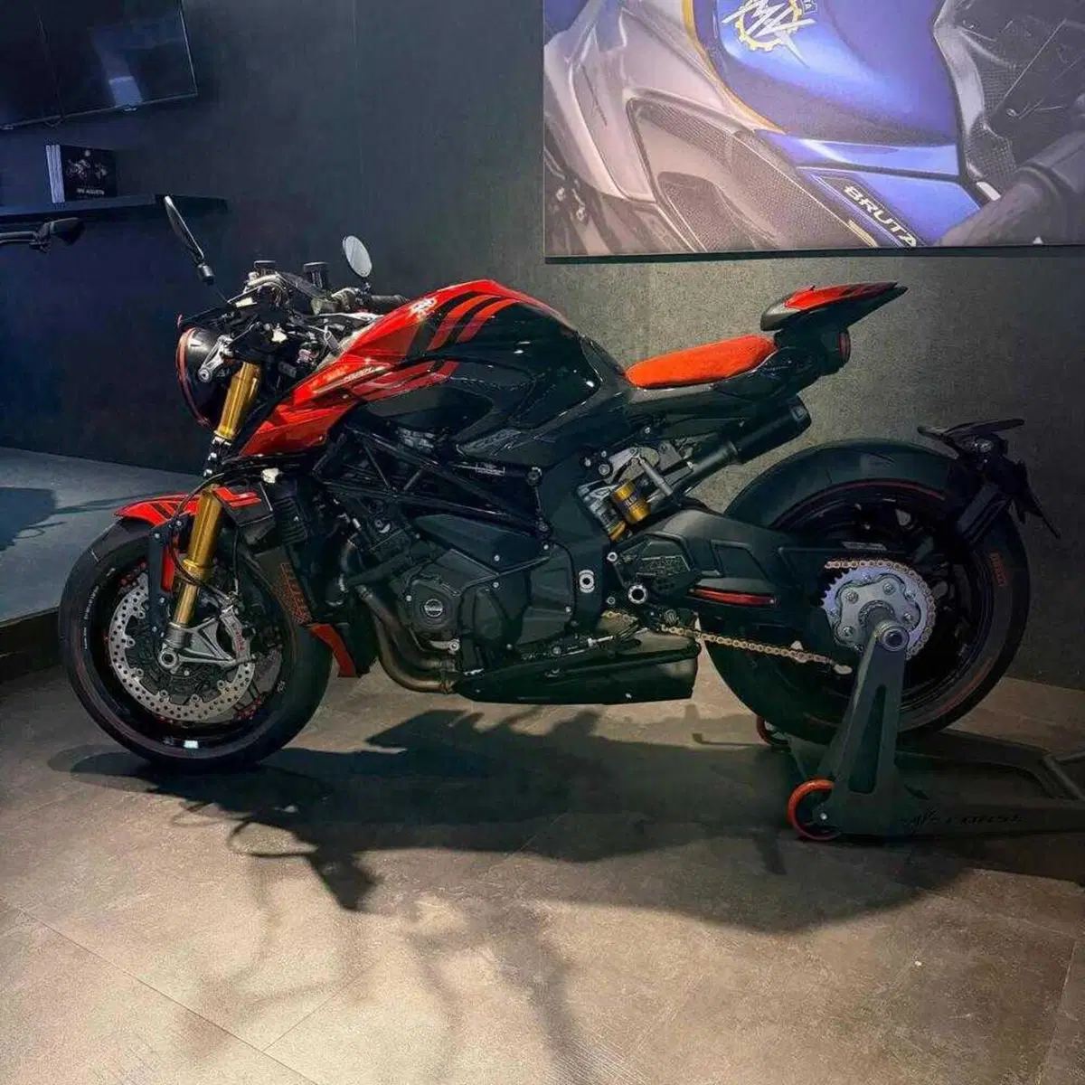 MV Agusta Rush 1000 Mamba: l'usato del giorno di Moto.it (3)