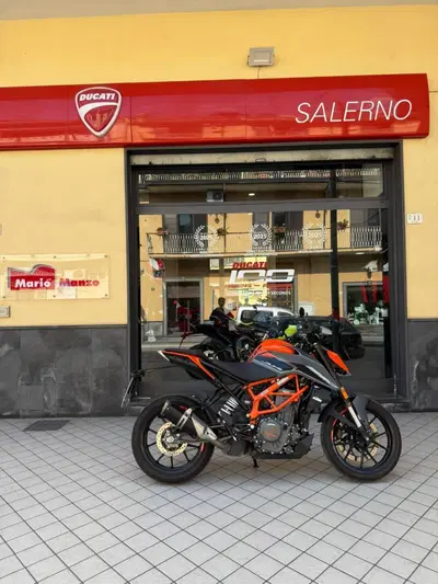 KTM 390 Duke (2021 - 23) usata