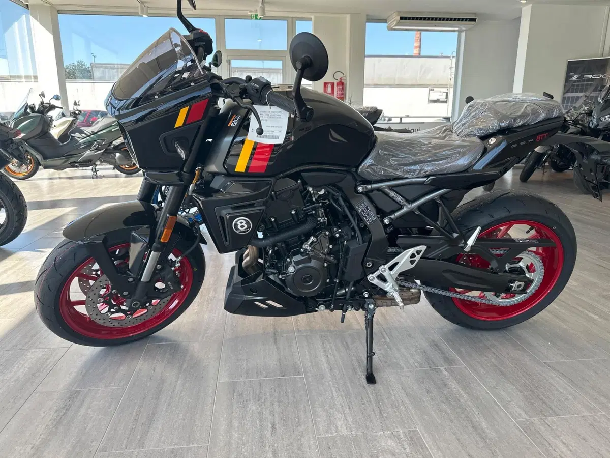 Suzuki GSX-8TT (2025 - 26)