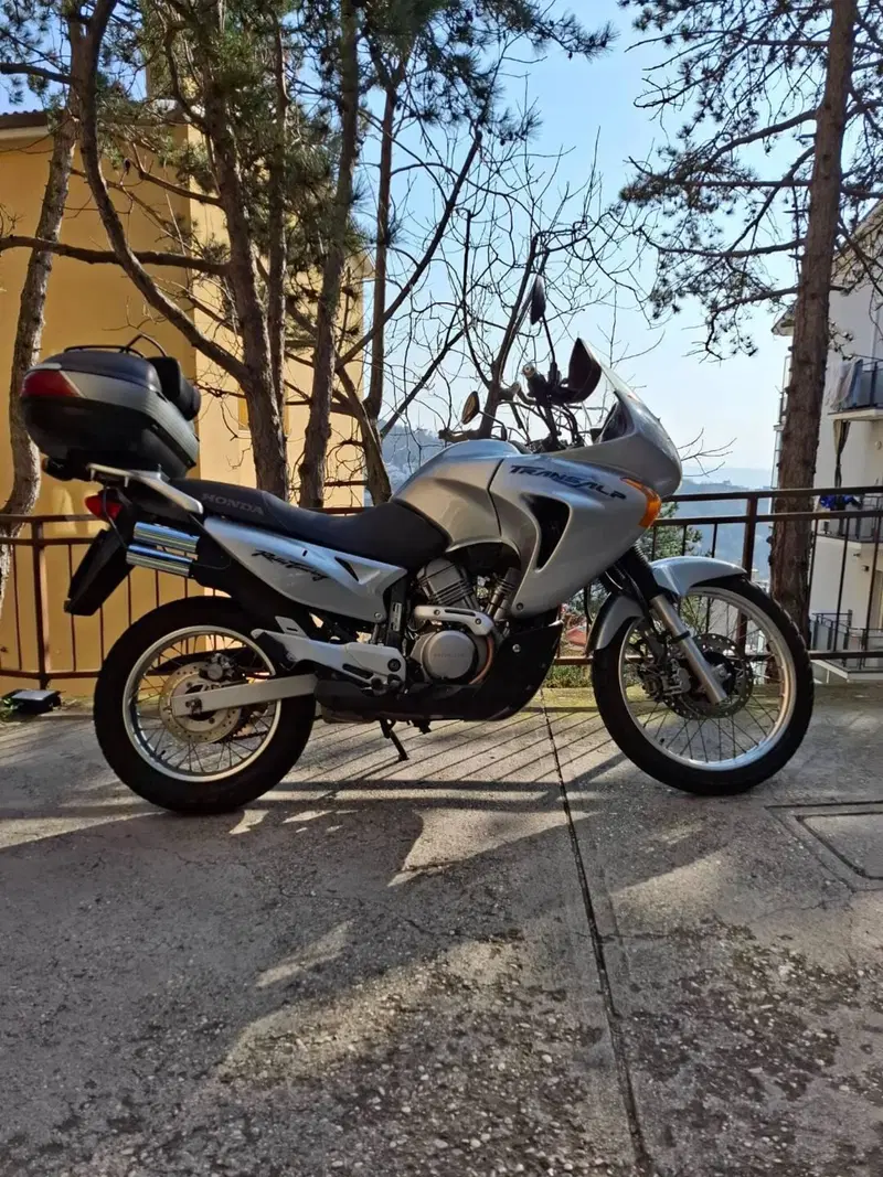 Honda Transalp XL 650V (2000 - 04) (3)