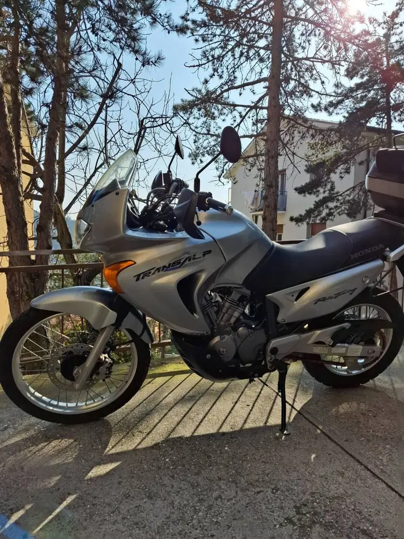 Honda Transalp XL 650V (2000 - 04) (4)