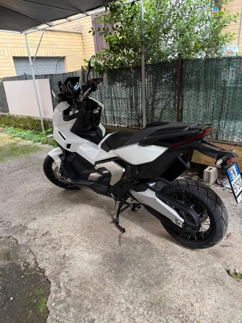 Honda X-ADV 750 Adventure (2025 - 26) (3)
