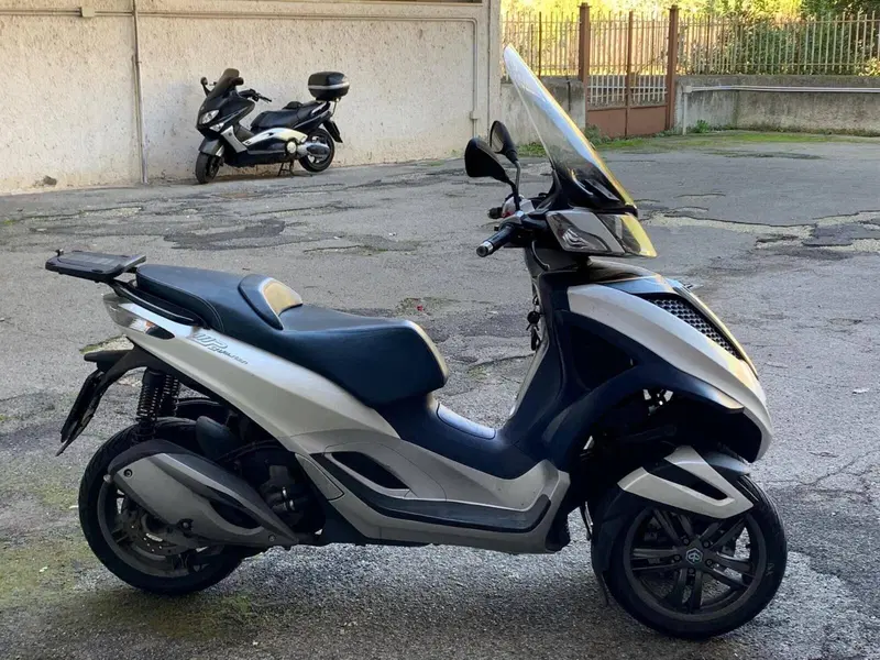 Piaggio MP3 300 Touring/LT (2011 - 13) (4)