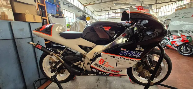 Aprilia RS 250 (1998 - 02)
