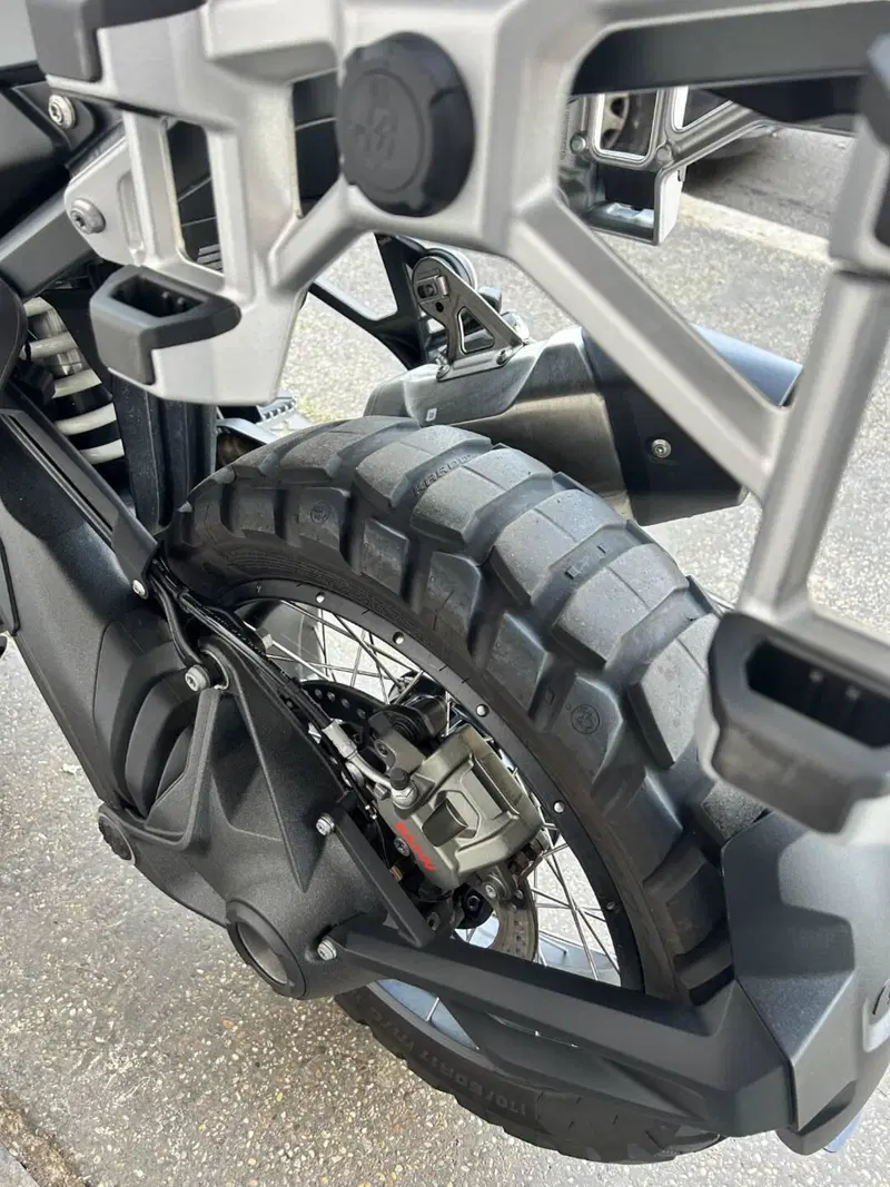 Bmw R 1300 GS Adventure Triple Black (2025 - 26) (8)