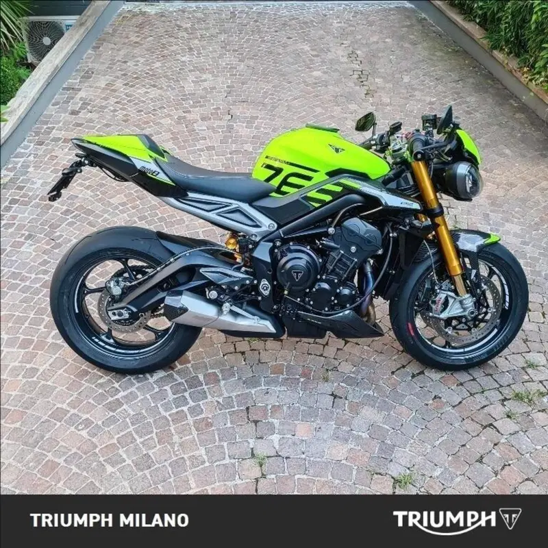 Triumph Street Triple 765 Moto2 Edition (2023 - 24)