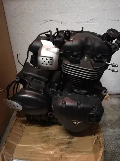 Motore triumph speed 900 100 %