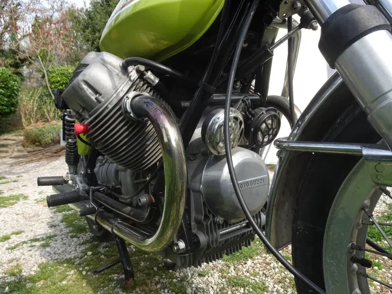 Moto Guzzi V7 SPORT (10)