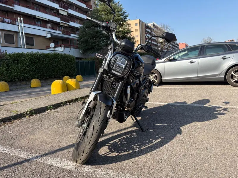 Voge Trofeo 300AC (2021 - 26) (10)