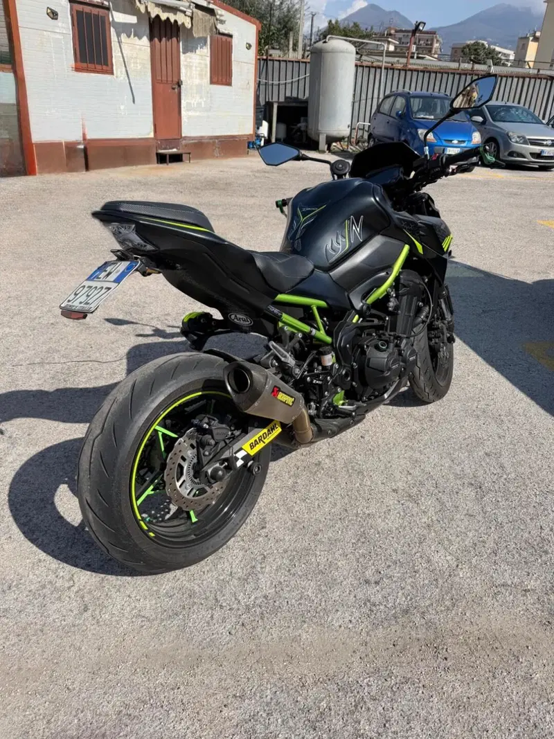Kawasaki Z 900 (2021 - 24) (3)