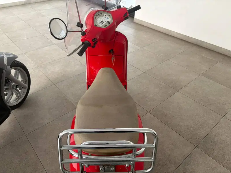 Vespa LX 150 (2005 - 11) (4)