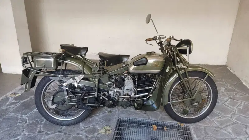 Moto Guzzi SuperAlce