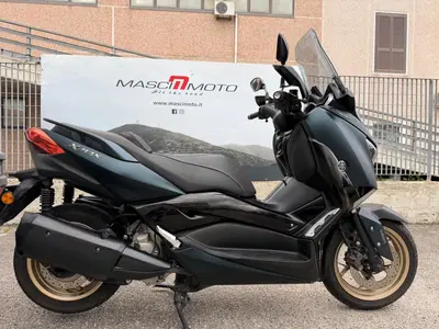 Yamaha X-Max 300 Tech Max (2021 - 24) usata