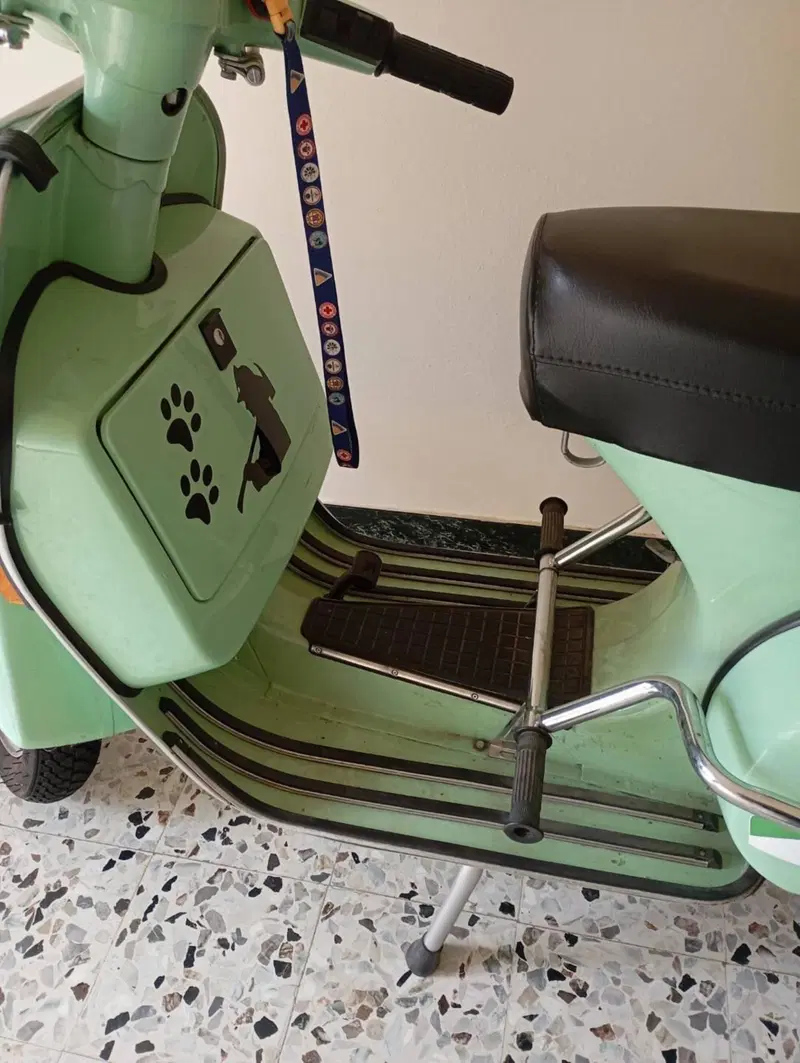 Piaggio VESPA PX 150 E (5)