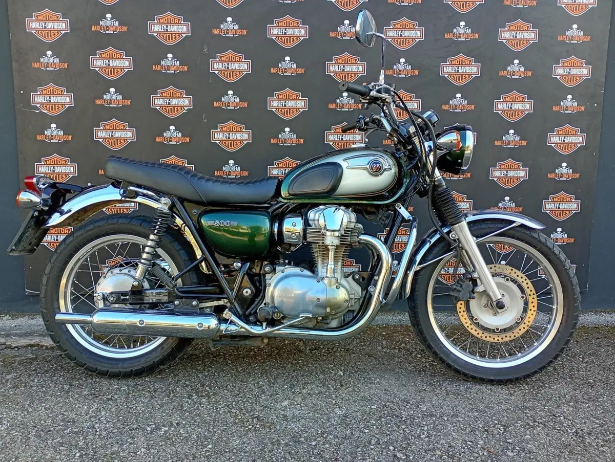 Kawasaki W 800 (2010 - 17)