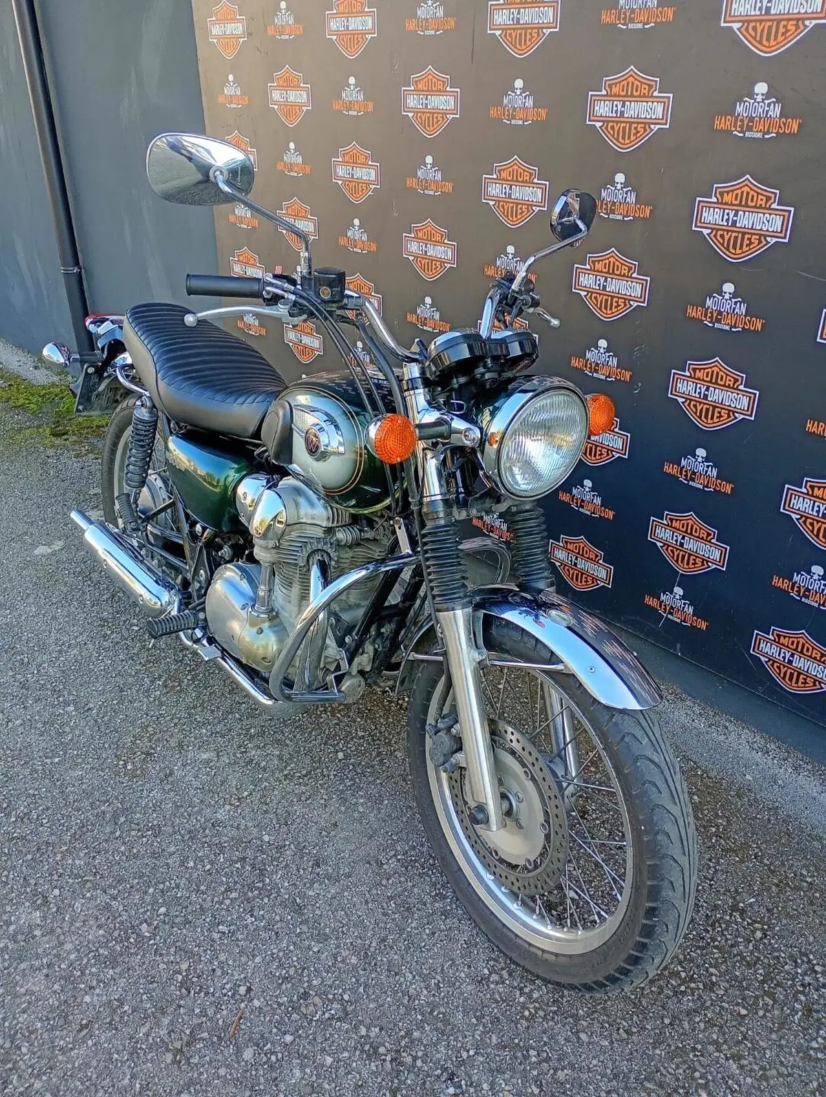 Kawasaki W 800 (2010 - 17) (3)