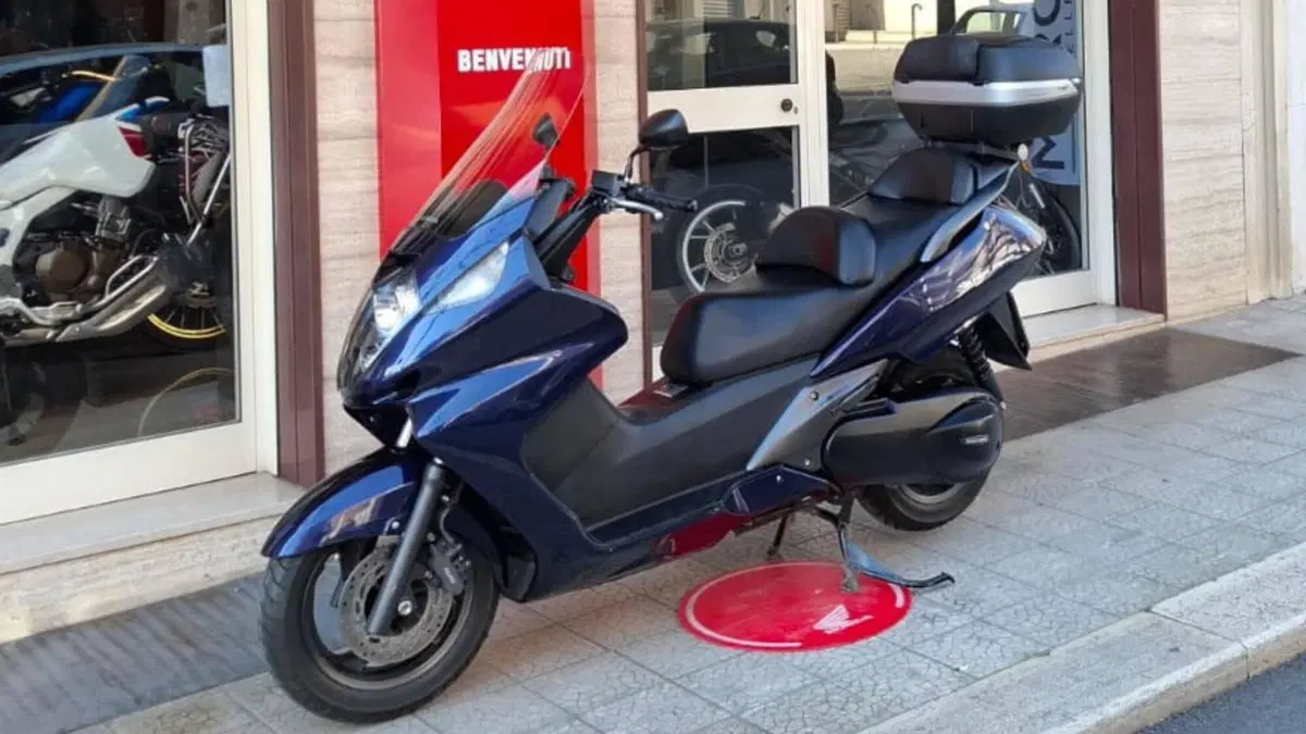 Honda Silver Wing 400 (2006 - 09) (9)