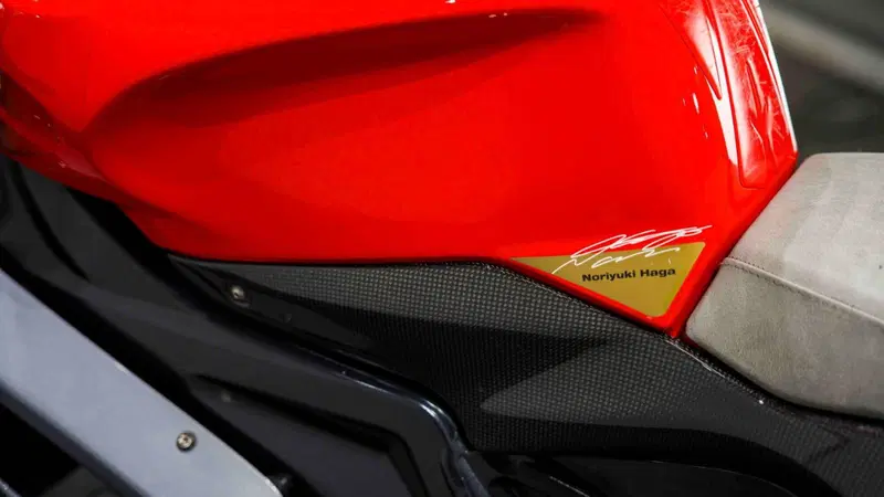 Aprilia RSV 1000 R Factory (2004 - 05) (13)