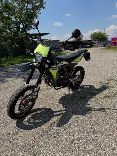 Fantic Motor Motard 125 Performance 4t (2020) usata