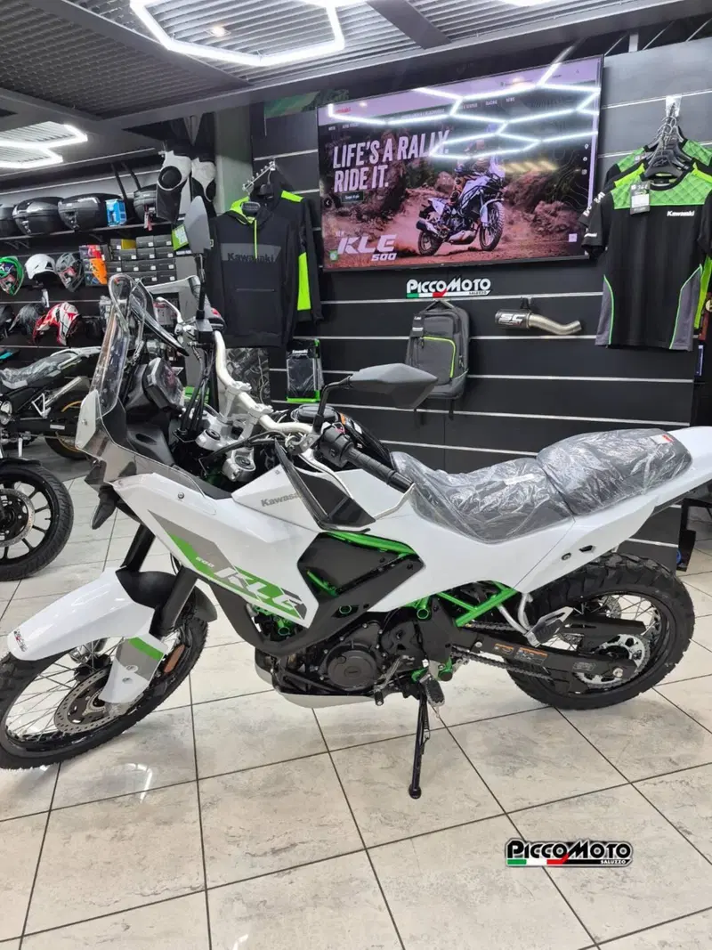 Kawasaki KLE 500 SE (2026) (20)