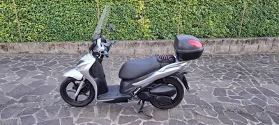 Suzuki SIXteen 150 (2007 - 14) usata