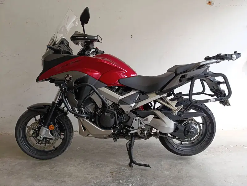 Honda Crossrunner ABS (2015 - 16) (6)