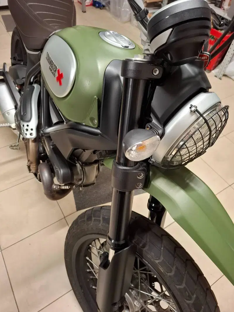 Ducati Scrambler 800 Urban Enduro (2015 - 16) (2)