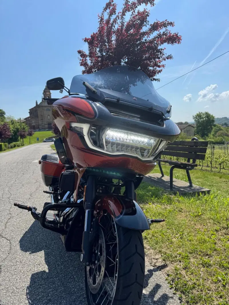 Harley-Davidson CVO Road Glide (2023) (6)
