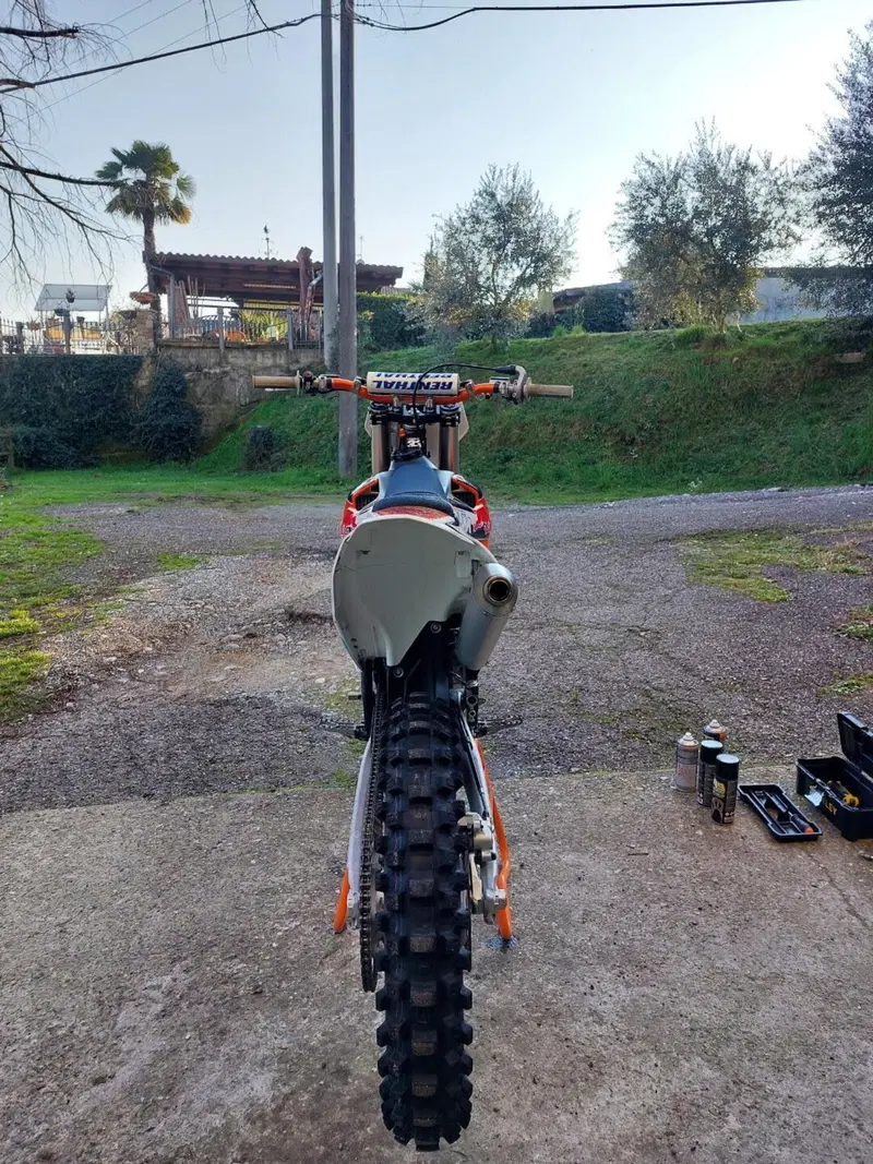 KTM 250 SX (2019) (3)