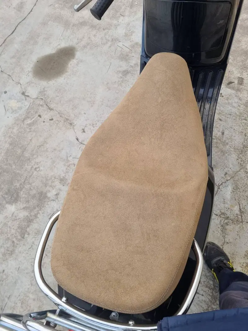 Piaggio Vespa 150 PX MA a.e. (10)