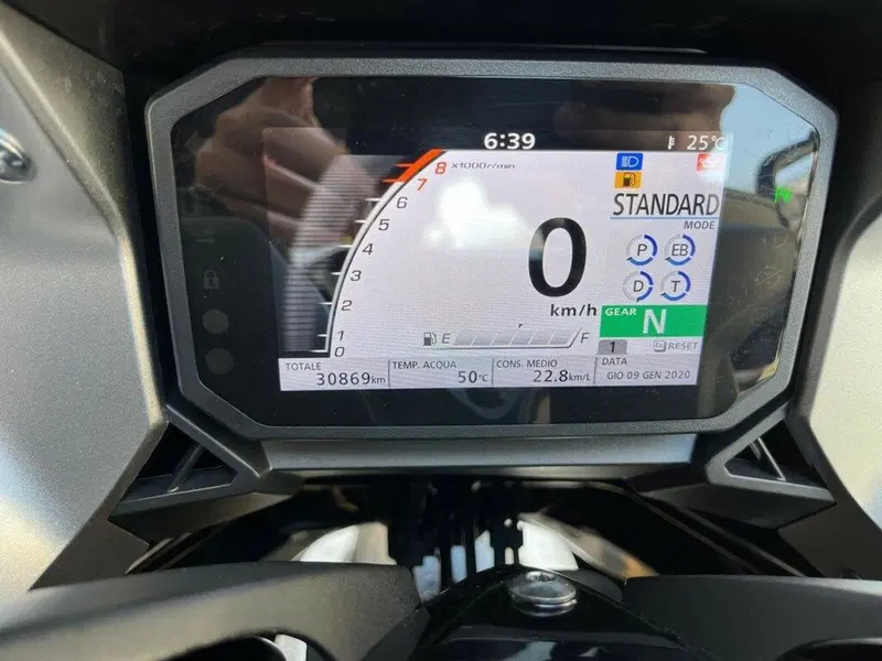 Honda Forza 750 DCT (2021 - 24) (9)
