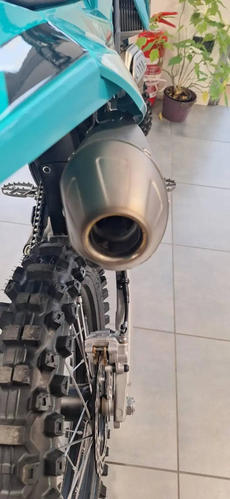 Kove MX250 R (2026) (7)