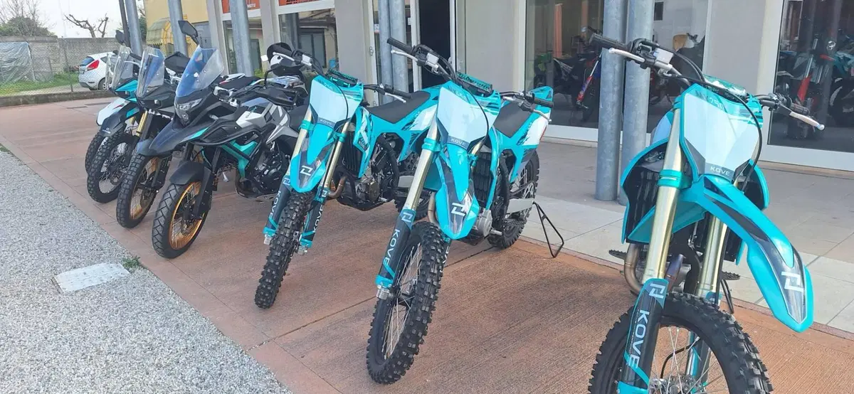 Kove MX250 R (2026) (10)