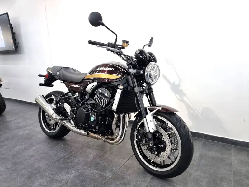 Kawasaki Z 900 RS (2026) (2)
