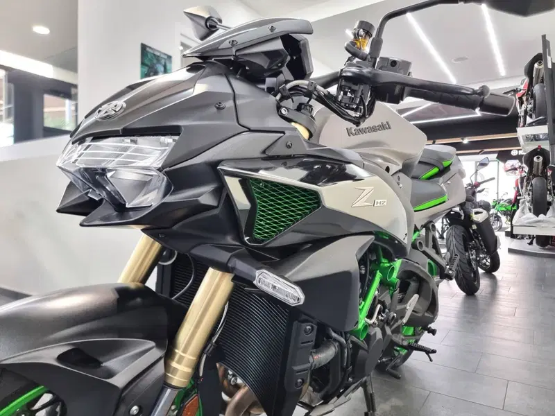 Kawasaki Z H2 SE (2025 - 26) (7)