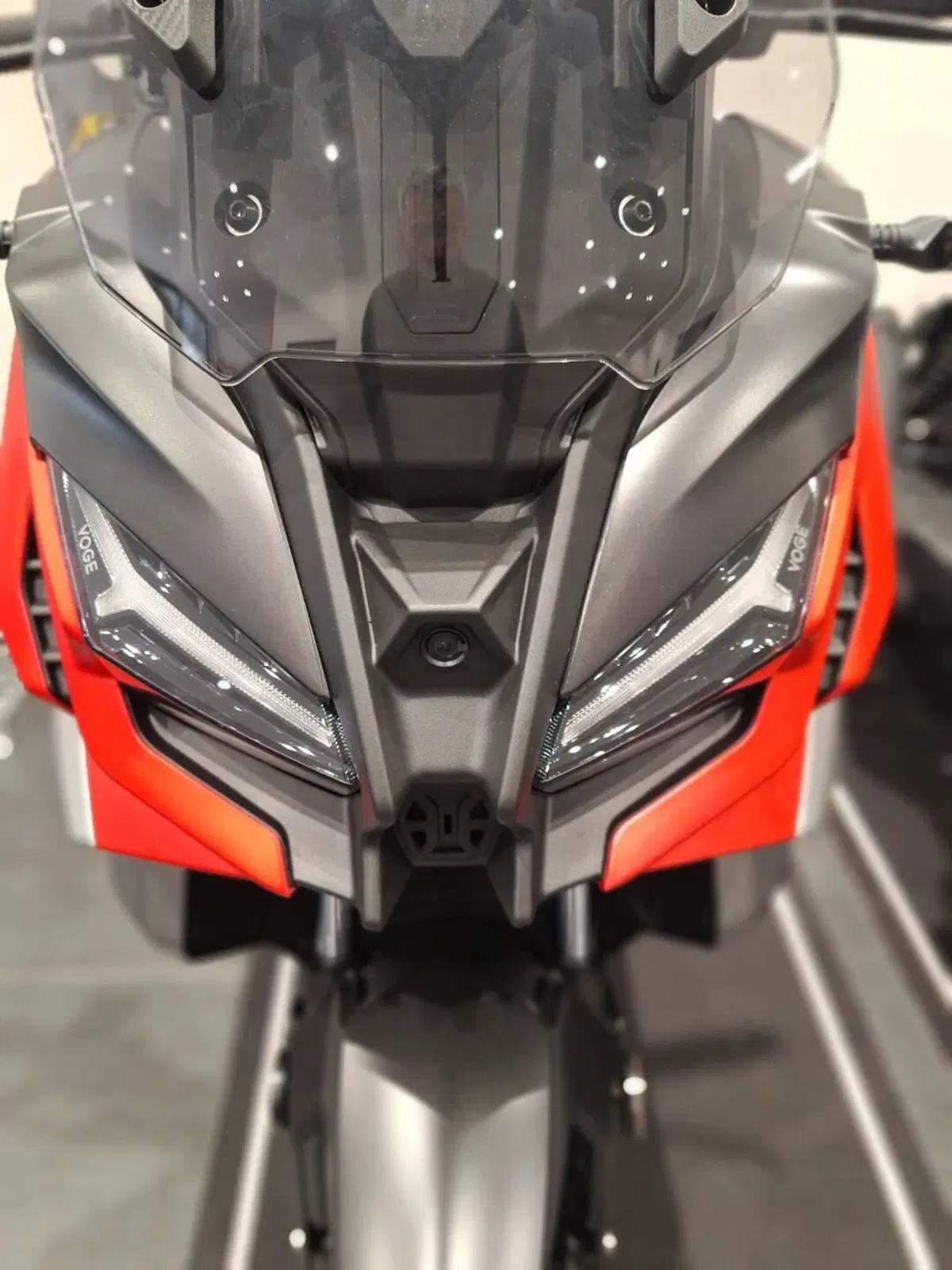Voge Sfida SR1 ADV (2023 - 26) (4)