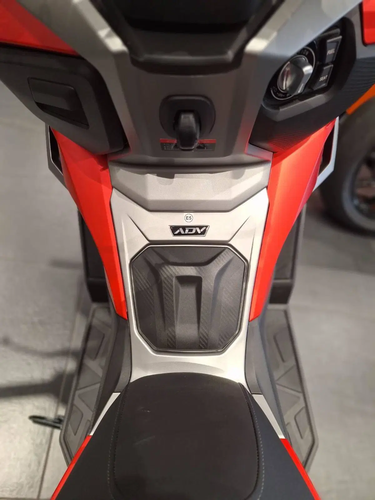 Voge Sfida SR1 ADV (2023 - 26) (9)