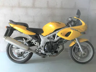 Suzuki SV 650 S (1999 - 02) usata