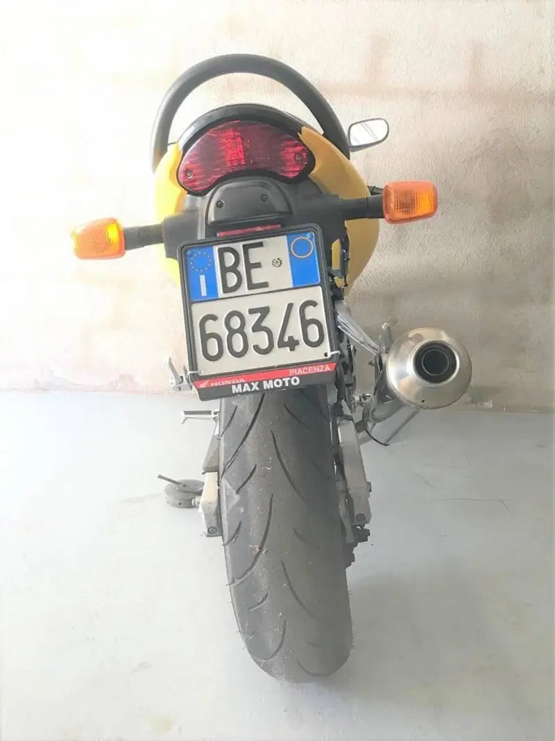 Suzuki SV 650 S (1999 - 02) (4)