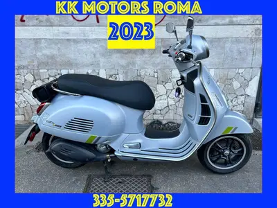Vespa GTS 300 Super Tech (2023 - 24) usata