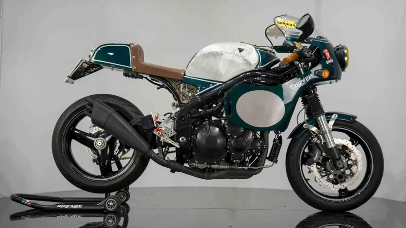 Triumph Daytona 955 I (1999 - 01) (5)