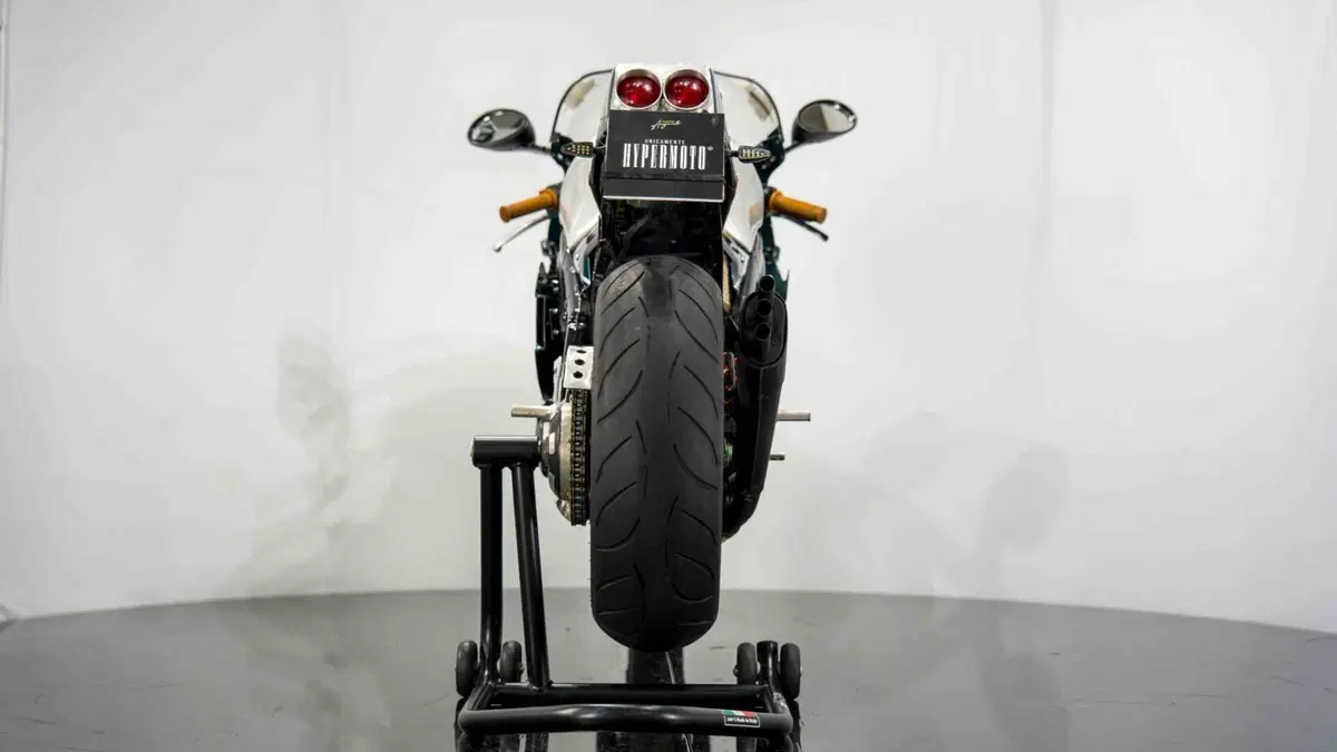 Triumph Daytona 955 I (1999 - 01) (7)