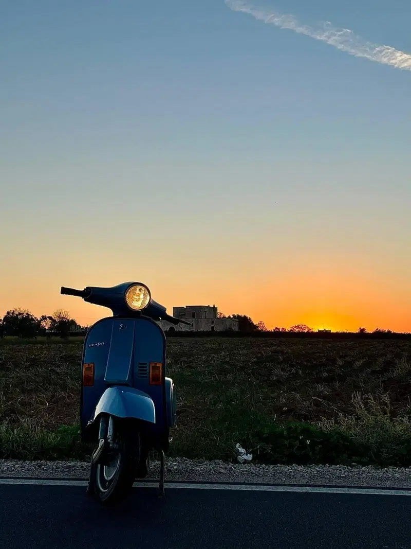 Piaggio vespa 50 V (4)
