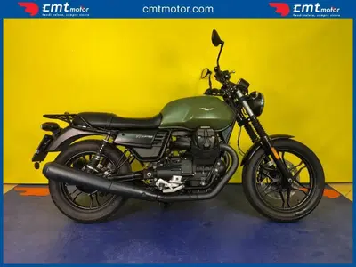Moto Guzzi V7 III Stone (2017 - 20) usata