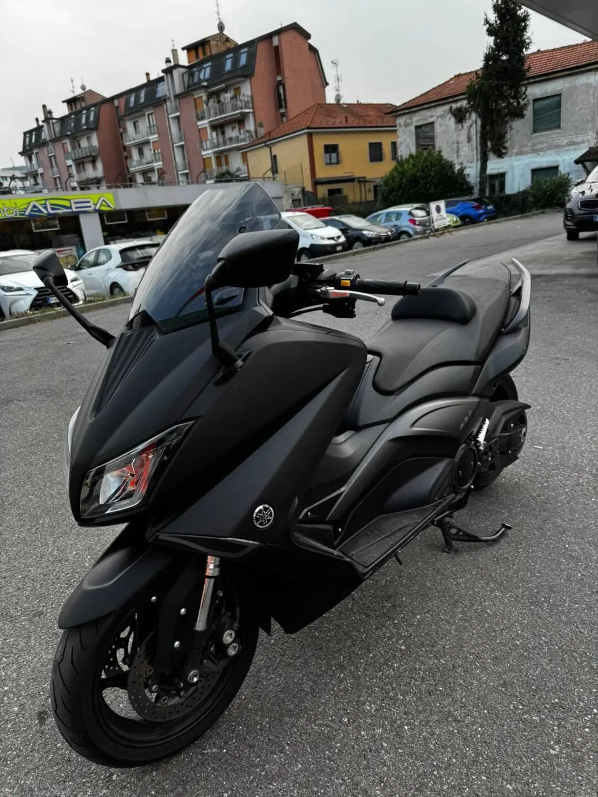 Yamaha T-Max 530 (2015 - 16)